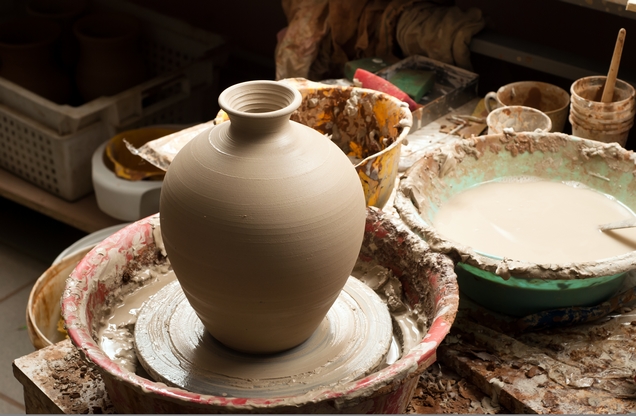 ceramic vessel on a rotating basis